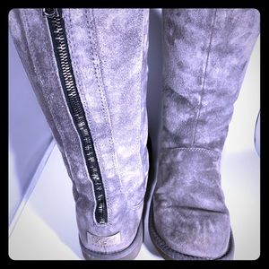 UGG dark gray high shearling boots. Sz 9